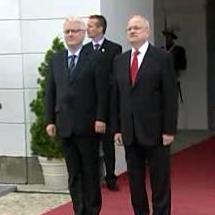 Official visit paid by President of the REPUBLIC OF CROATIA H. E. Ivo JOSIPOVI Official welcome ceremony Bratislava Presidential Palace 19 May 2010 [new window]